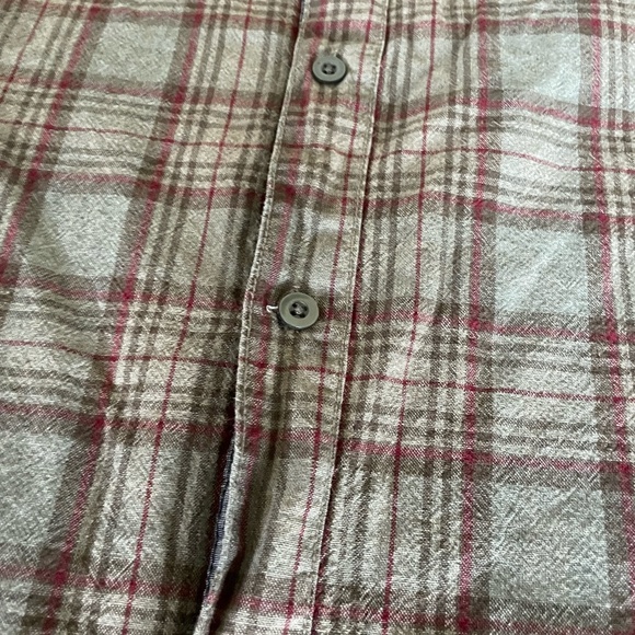 Men's Sleeveless Plaid Button Down Shirt - Gray - Picture 5 of 9